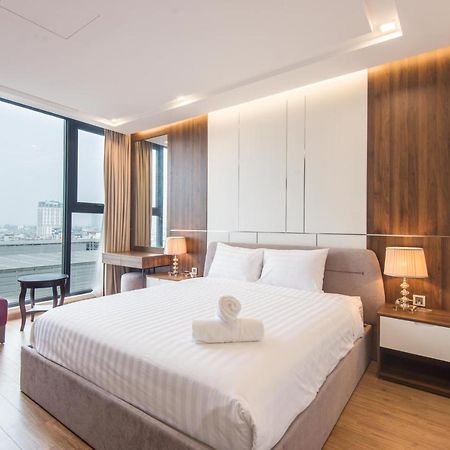 Premium Apartment Vinhomes Metropolis Badinh Ханой Екстер'єр фото