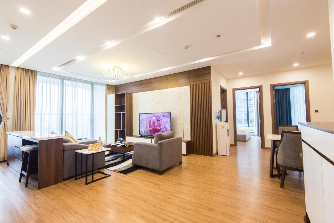 Premium Apartment Vinhomes Metropolis Badinh Ханой Екстер'єр фото