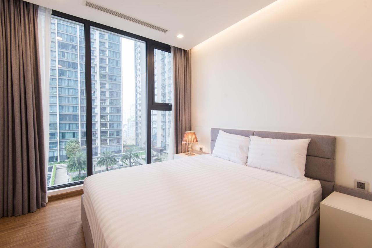 Premium Apartment Vinhomes Metropolis Badinh Ханой Екстер'єр фото
