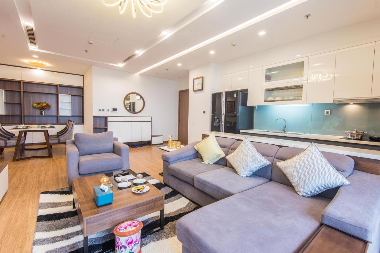 Premium Apartment Vinhomes Metropolis Badinh Ханой Екстер'єр фото