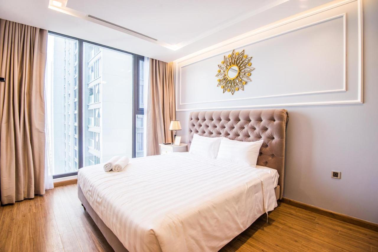 Premium Apartment Vinhomes Metropolis Badinh Ханой Екстер'єр фото