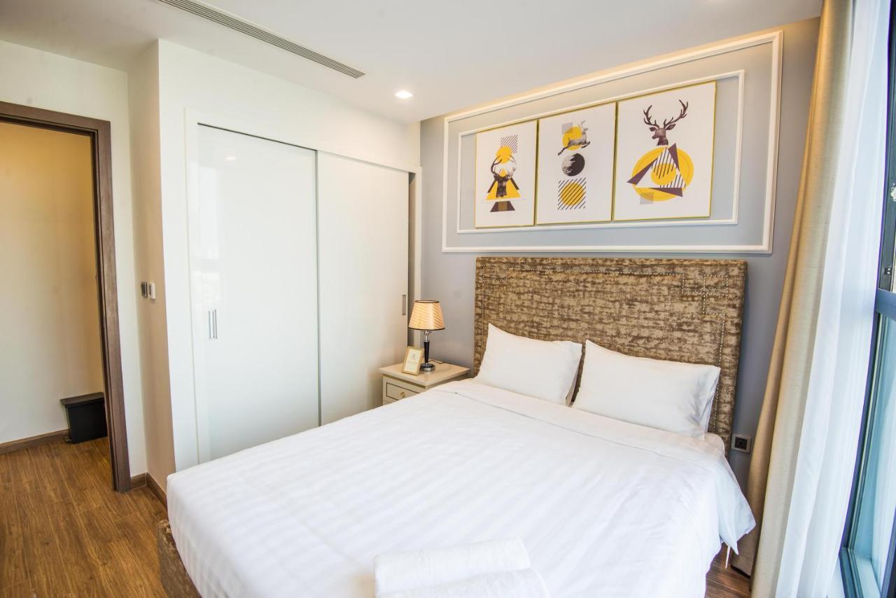 Premium Apartment Vinhomes Metropolis Badinh Ханой Екстер'єр фото