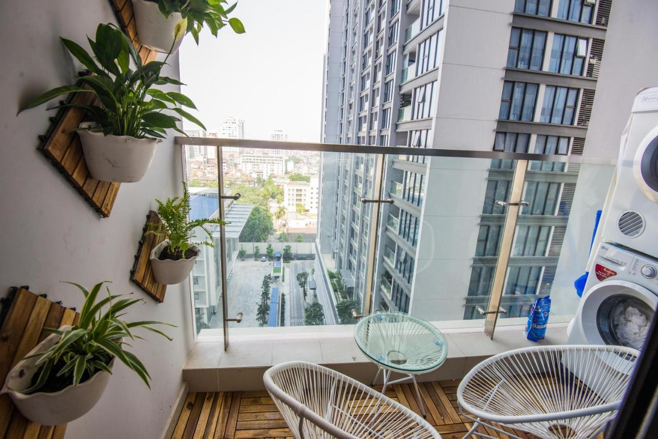 Premium Apartment Vinhomes Metropolis Badinh Ханой Екстер'єр фото